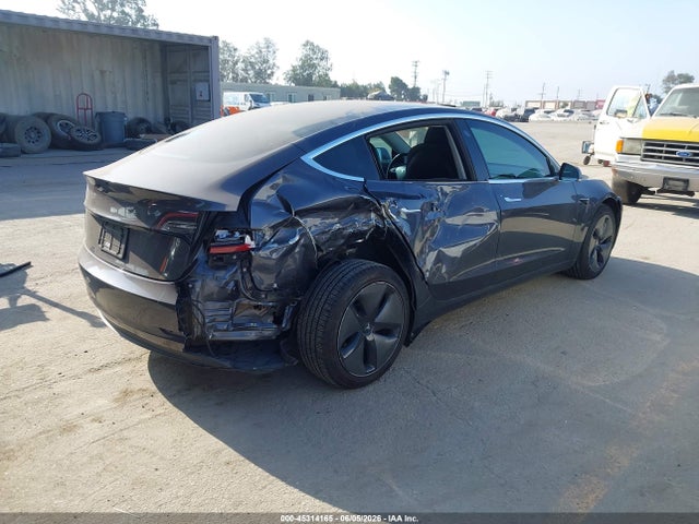 2018 Tesla MODEL 3 LONG RANGE/MID RANGE 照片 4