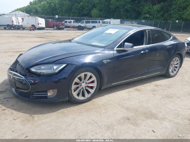 2014 Tesla MODEL S P85D 照片 2