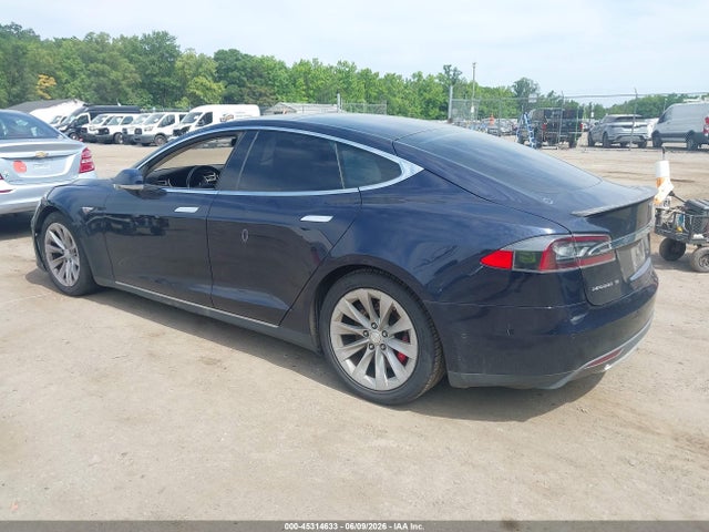 2014 Tesla MODEL S P85D 照片 3
