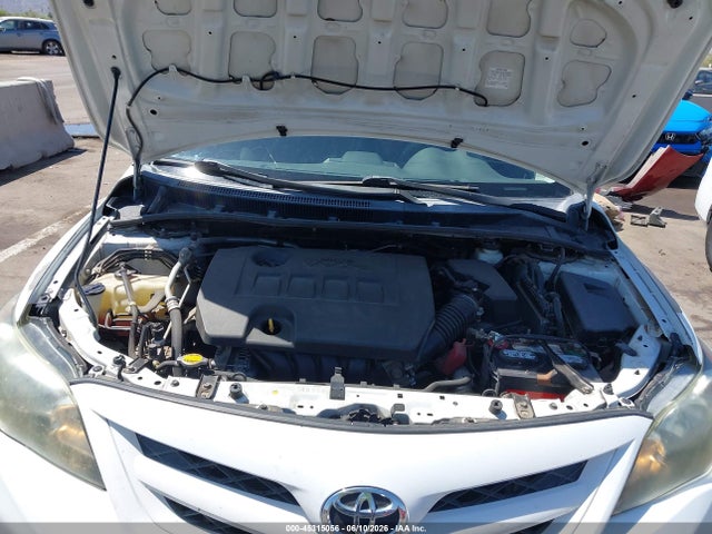 2013 Toyota COROLLA S — фото 10
