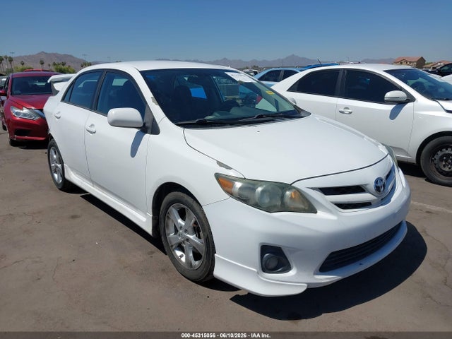 2013 Toyota COROLLA S — фото 1