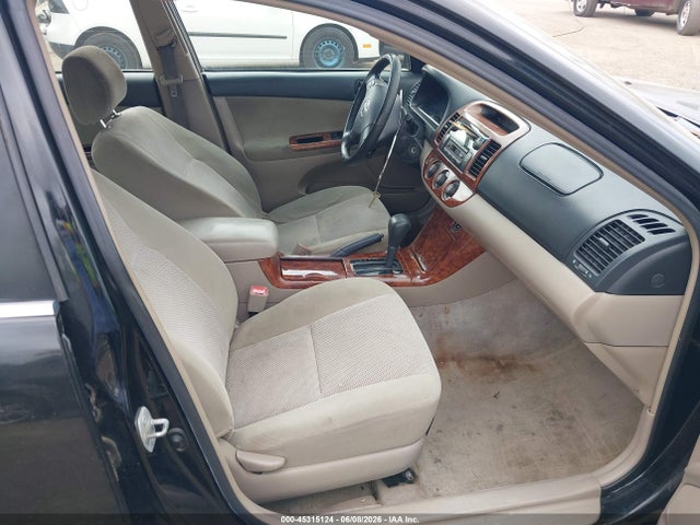 2005 Toyota CAMRY SE photo 5