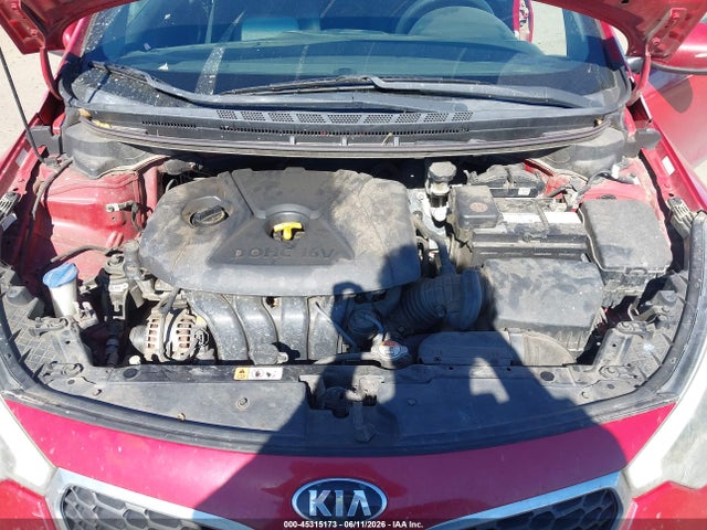 صورة 10 لـ 2016 KIA FORTE LX