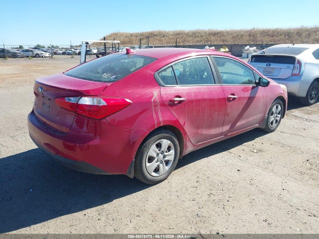 صورة 4 لـ 2016 KIA FORTE LX