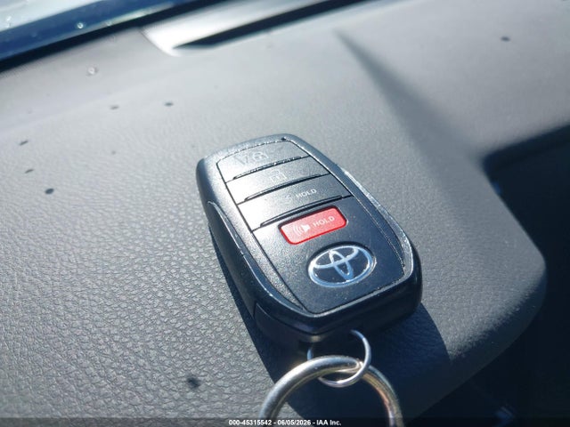 صورة مصغرة 11 لـ 2025 Toyota CAMRY SE