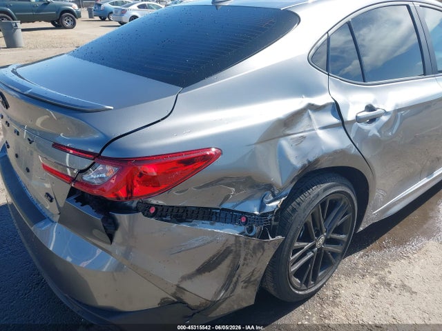 2025 Toyota CAMRY SE photo 6