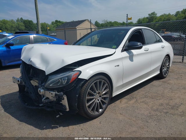 2017 Mercedes-BENZ AMG C 43 4MATIC photo 2