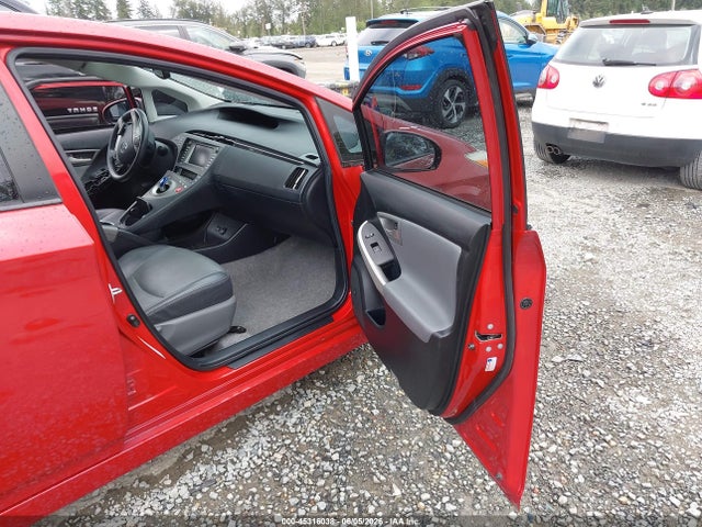 2014 Toyota PRIUS FOUR — фото 5