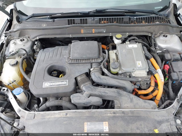 صورة 10 لـ 2020 FORD FUSION HYBRID SE