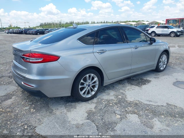 صورة 4 لـ 2020 FORD FUSION HYBRID SE