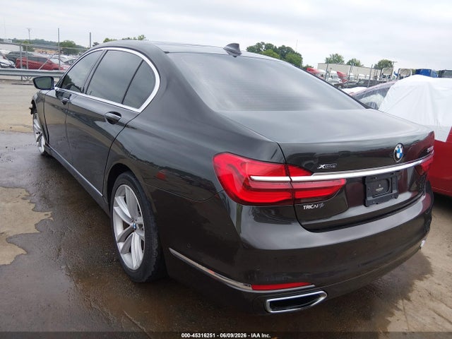 2016 BMW 750I XDRIVE 照片 3