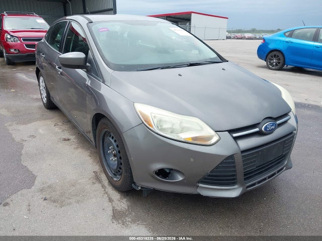 صورة مصغرة 17 لـ 2012 FORD FOCUS SE