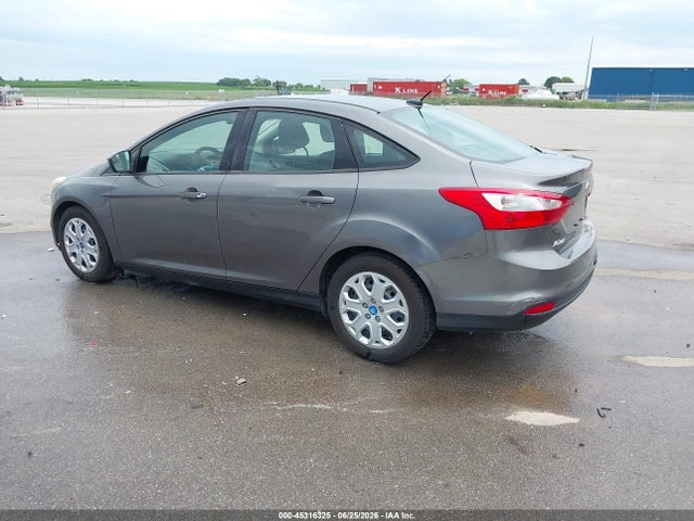 2012 FORD FOCUS SE 照片 3