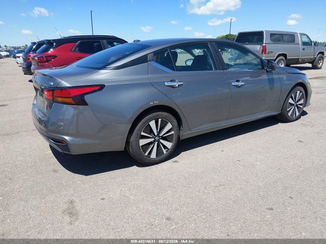 2021 NISSAN ALTIMA SV FWD 4