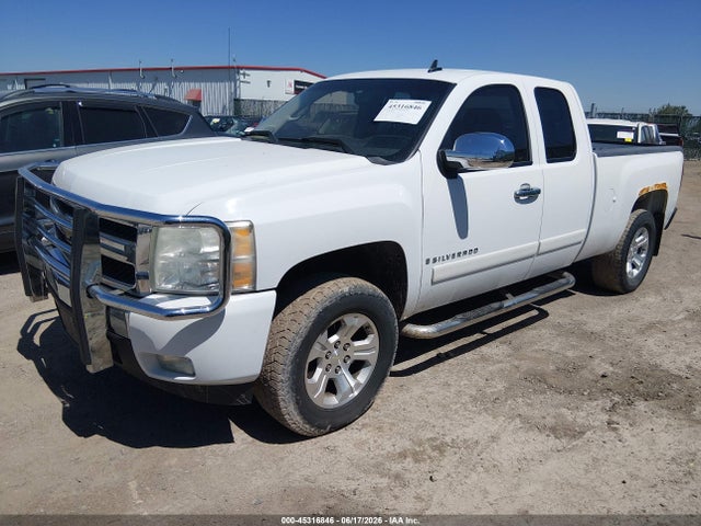 2008 Chevrolet SILVERADO 1500 LT1 — фото 2