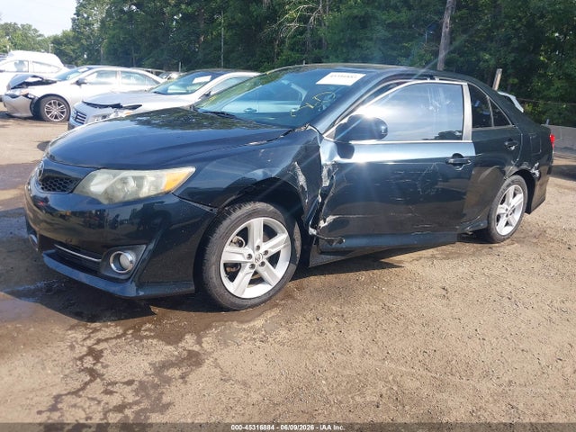 صورة 2 لـ 2014 Toyota CAMRY SE