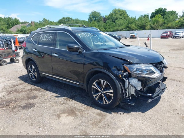 2017 NISSAN ROGUE SL