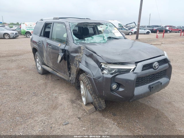 2019 TOYOTA 4R SR5