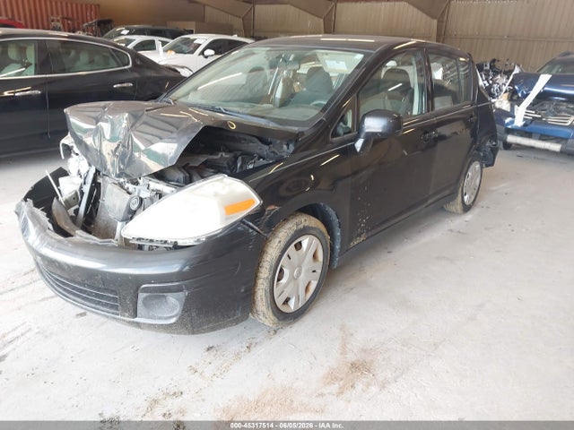 2010 Nissan VERSA 1.8S 照片 2