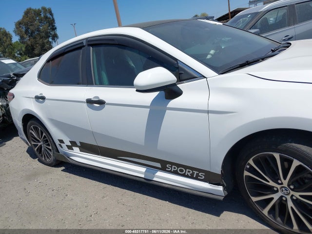 2020 Toyota CAMRY SE thumbnail 13