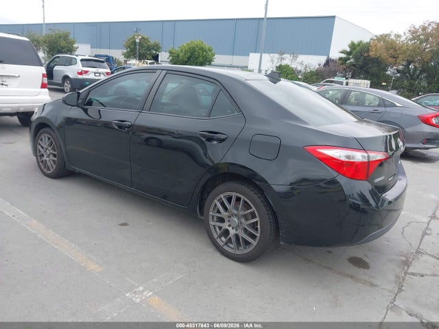 2014 Toyota COROLLA LE photo 3