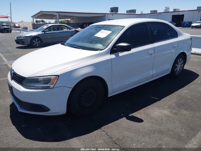 2014 Volkswagen JETTA 2.0L S — фото 2