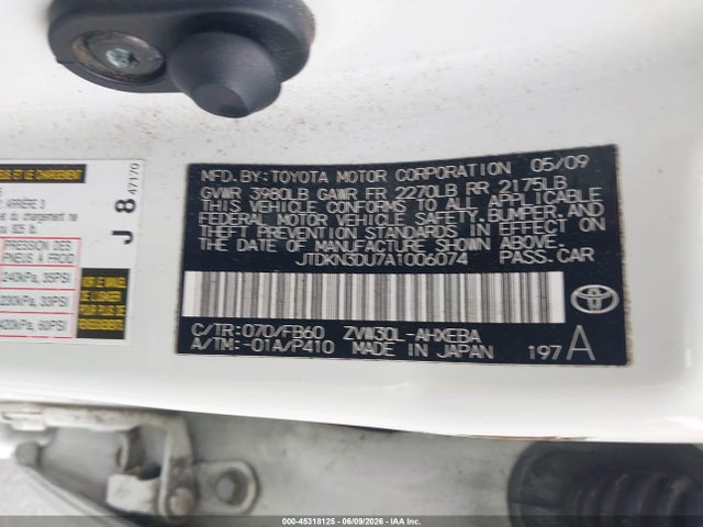 2010 Toyota PRIUS III — фото 9
