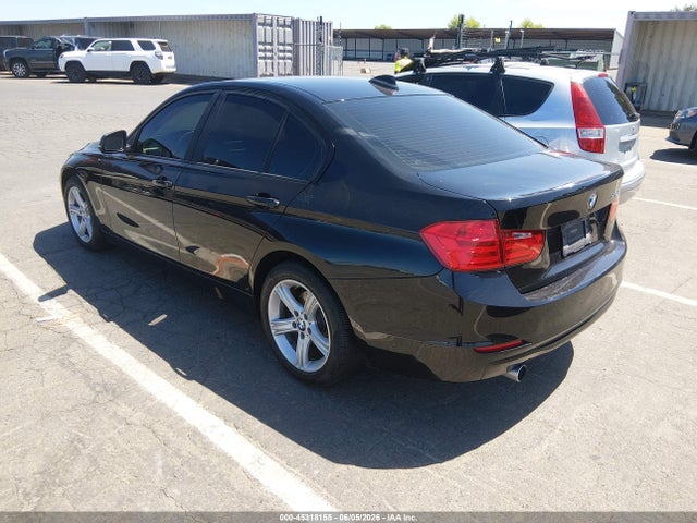 صورة 3 لـ 2015 BMW 320I