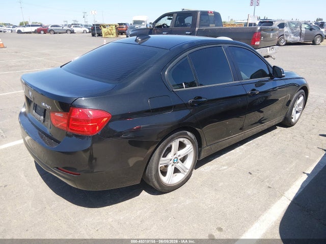 صورة 4 لـ 2015 BMW 320I