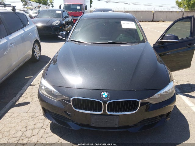 صورة 6 لـ 2015 BMW 320I