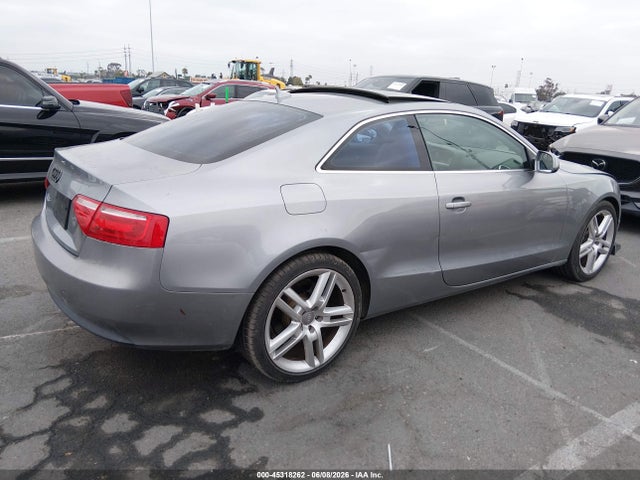 2011 AUDI A5 2.0T PREMIUM — фото 4