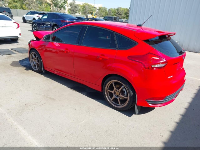 صورة 3 لـ 2015 FORD FOCUS ST