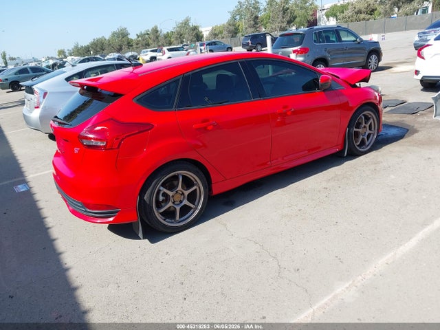 صورة 4 لـ 2015 FORD FOCUS ST