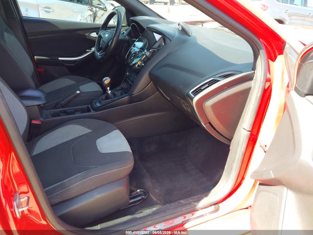 صورة 5 لـ 2015 FORD FOCUS ST