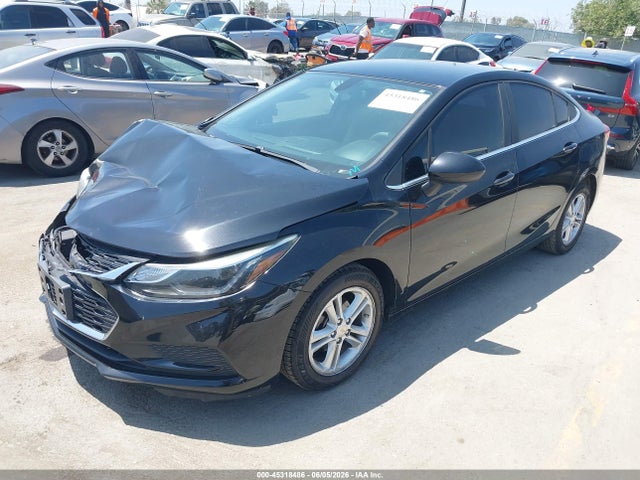2018 Chevrolet CRUZE LT AUTO — фото 2