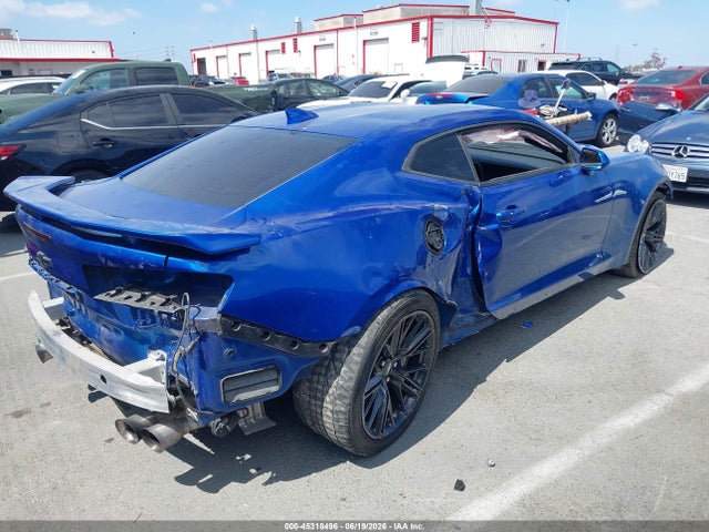 صورة 4 لـ 2017 Chevrolet CAMARO ZL1
