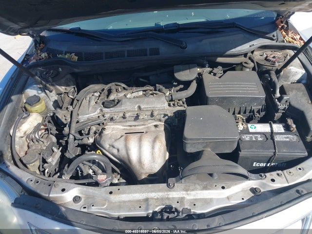 صورة 10 لـ 2011 Toyota CAMRY LE