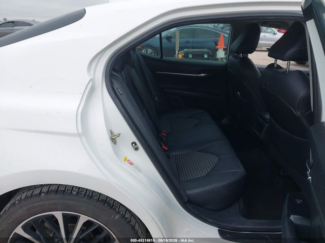 2019 Toyota CAMRY SE 照片 8