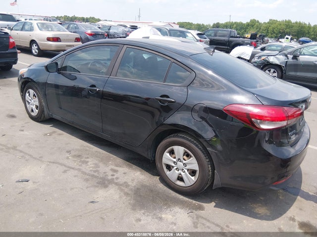 صورة 3 لـ 2017 KIA FORTE LX