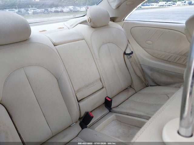 صورة 8 لـ 2006 Mercedes-BENZ CLK