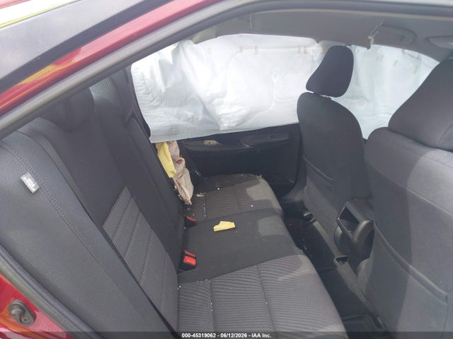 صورة 8 لـ 2016 Toyota CAMRY LE