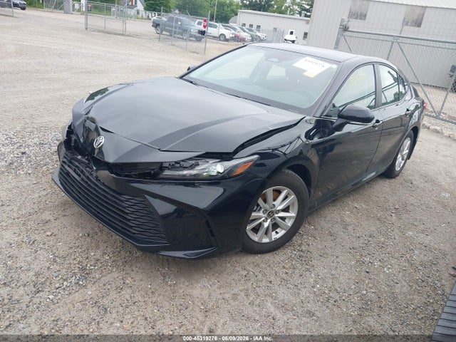 2025 Toyota CAMRY LE 照片 2