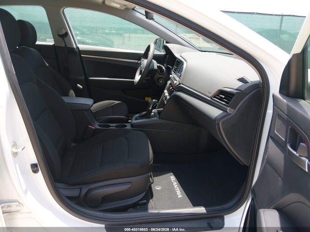 2020 Hyundai ELANTRA SE 照片 5