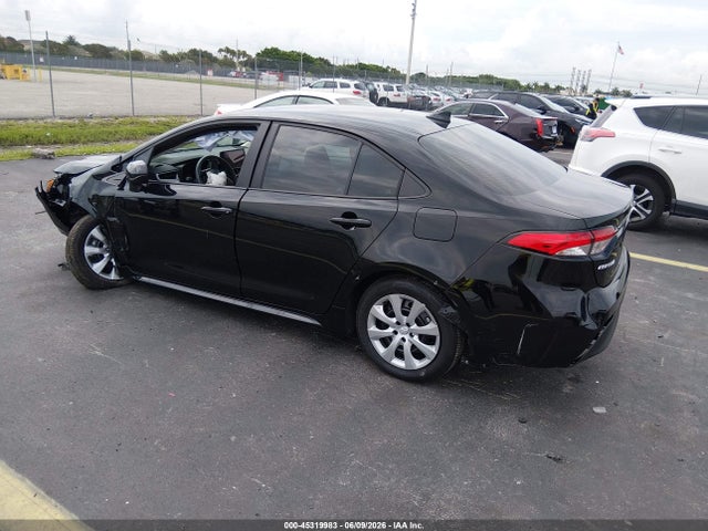 2026 Toyota COROLLA LE photo 3