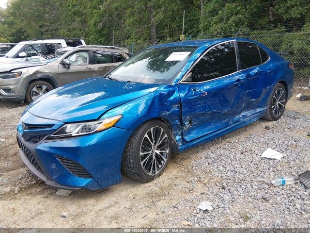 صورة 2 لـ 2020 Toyota CAMRY SE