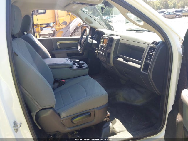 2018 RAM 1500 TRADESMAN 4X2 8' BOX — фото 5