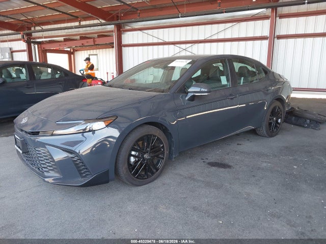 2025 TOYOTA CAMRY SE 2
