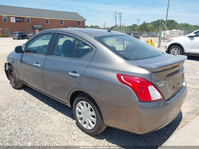 صورة 3 لـ 2013 Nissan VERSA 1.6 SV