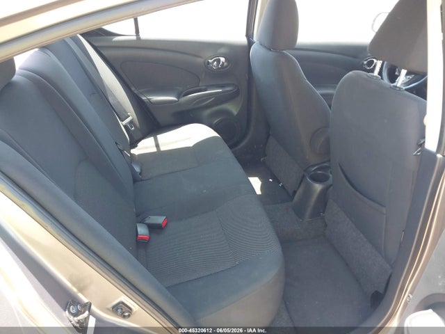 صورة 8 لـ 2013 Nissan VERSA 1.6 SV