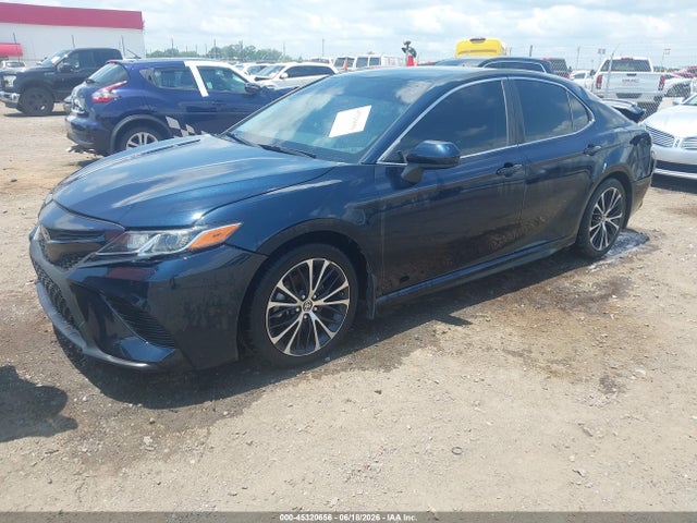 2020 Toyota CAMRY SE 照片 2